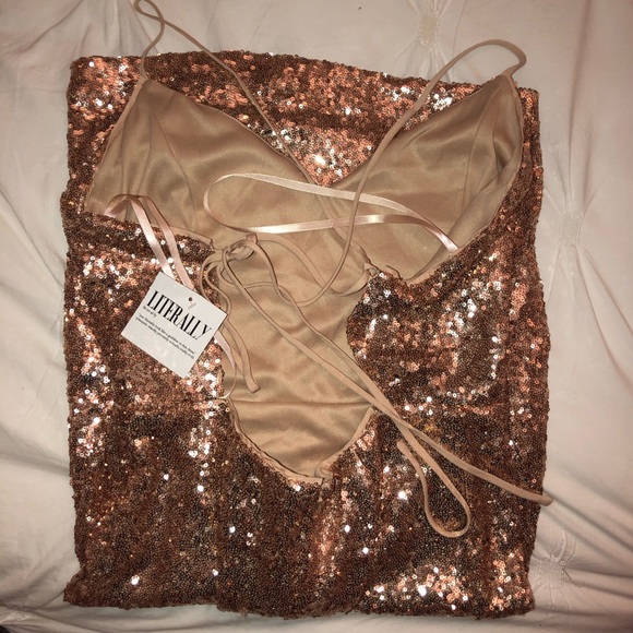 Rose Gold Sequins Dress - Picture 1 of 3